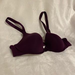 Victoria’s Secret Lightly Lined T-Shirt Demi 34B